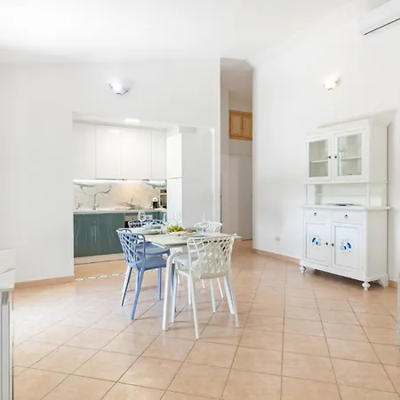 בית נופש Da Tata -santa Caterina Di Pittinuri